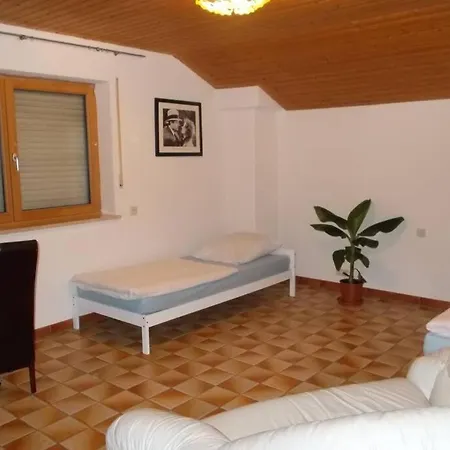 Appartement Karl-stieler-str. *